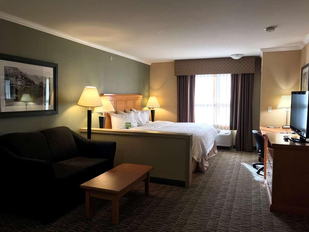 Hampton Inn By Hilton Kamloops Rum bild