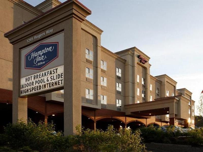 Hampton Inn By Hilton Kamloops Exteriör bild